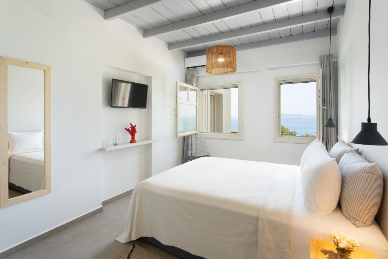 Villa Itis - Elegant Ground Floor Suite With Terrace & Great View Неаполис Экстерьер фото